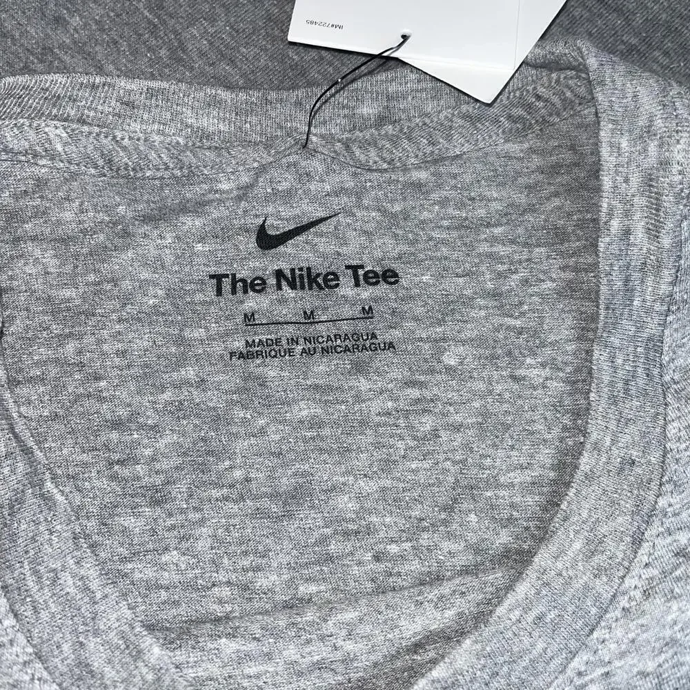 NWT Nike NFL Atlanta Falcons Gray Men’s Medium Graphic T-Shirt Football Tee